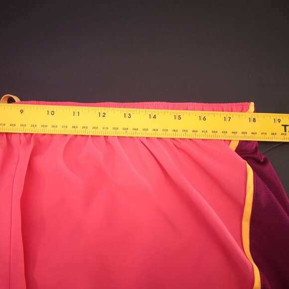 New Balance Ladies Elastic Waist with Tie Athletic Shorts - Picture 5 of 6